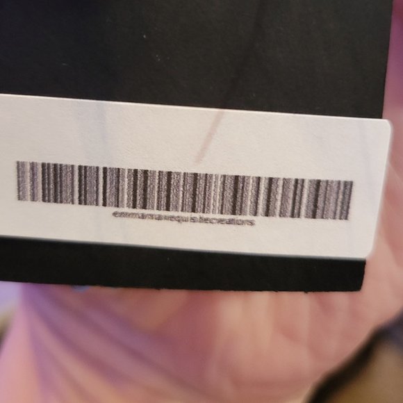 Flower ball Earrings with red flower pedal - Picture 4 of 4